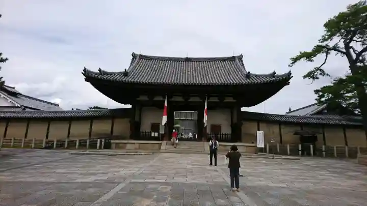 法隆寺の{uncategorized: "未分類", other: "その他", undefined: "問題あり", building: "その他建物", grave: "お墓", sacred_gate: "鳥居", guardian: "狛犬", statue: "像", buddha: "仏像", history: "歴史", nature: "自然", garden: "庭園", animal: "動物", pagoda: "塔", temizu: "手水舎", mountain_gate: "山門・神門", sanctuary: "本殿・本堂", subordinate: "末社・摂社", art: "芸術", scenery: "景色", jizo: "地蔵", ema: "絵馬", goshuin: "御朱印", omikuji: "おみくじ", items: "授与品その他", amulet: "お守り", goshuincho: "御朱印帳", eats: "食事", festival: "お祭り", votive_dance: "神楽", shichigosan: "七五三参", wedding: "結婚式", experience: "体験その他", initially: "初詣", around: "周辺", anti_infection: "感染症対策"}