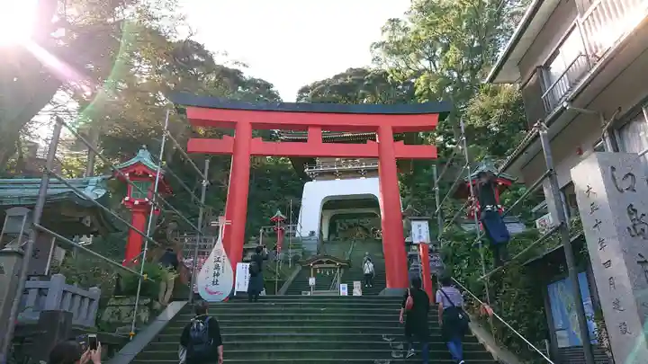 江島神社の鳥居