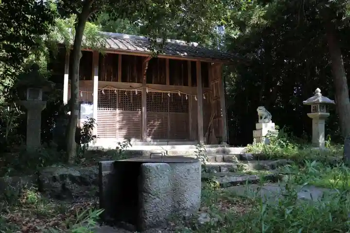 知内 日吉神社(滋賀県)