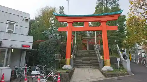 穴八幡宮(東京都)