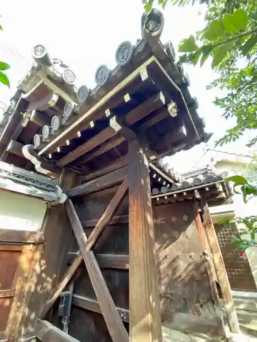 上宮王院聖徳寺の山門