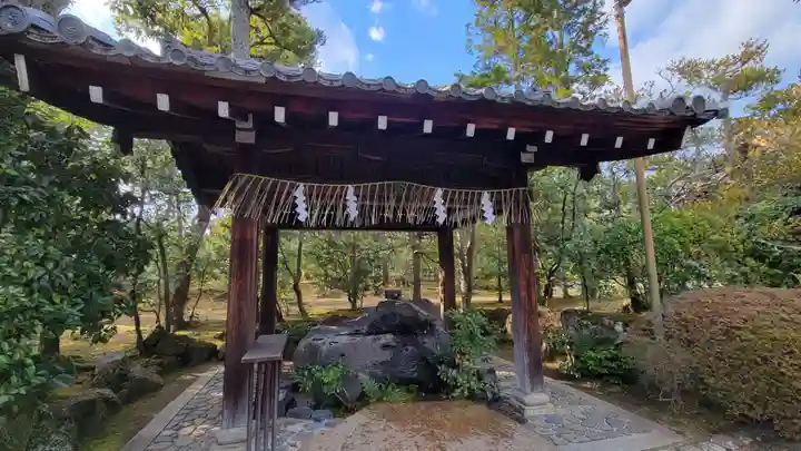 敷地神社(わら天神宮)の手水舎