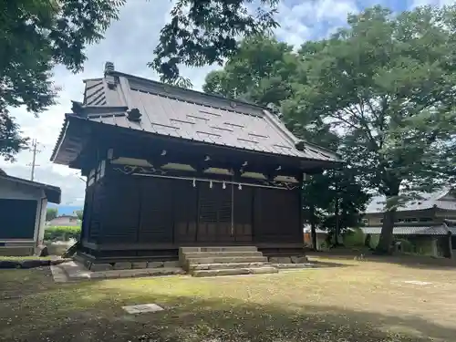 雁田水穂神社の本殿