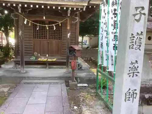 手力雄神社の末社