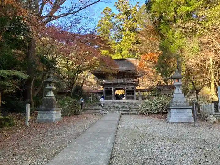 大矢田神社の山門・神門