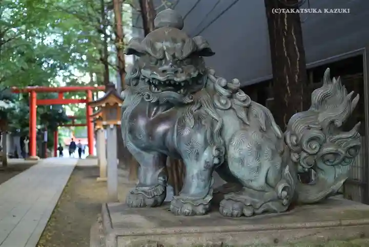 花園神社の狛犬