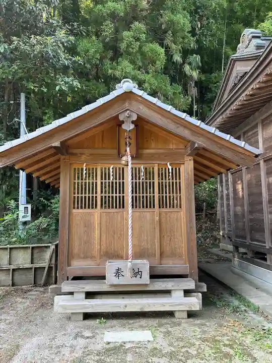 小川諏訪神社の末社・摂社