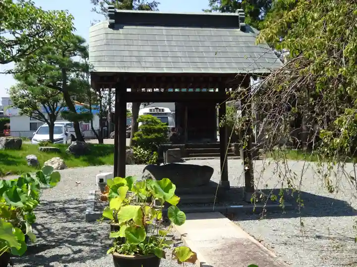 妙楽寺の手水舎