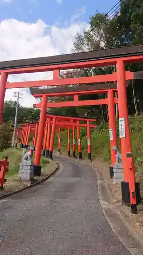 高屋敷稲荷神社の鳥居