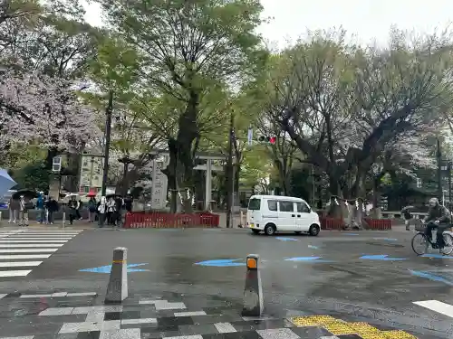 大國魂神社の{uncategorized: "未分類", other: "その他", undefined: "問題あり", building: "その他建物", grave: "お墓", sacred_gate: "鳥居", guardian: "狛犬", statue: "像", buddha: "仏像", history: "歴史", nature: "自然", garden: "庭園", animal: "動物", pagoda: "塔", temizu: "手水舎", mountain_gate: "山門・神門", sanctuary: "本殿・本堂", subordinate: "末社・摂社", art: "芸術", scenery: "景色", jizo: "地蔵", ema: "絵馬", goshuin: "御朱印", omikuji: "おみくじ", items: "授与品その他", amulet: "お守り", goshuincho: "御朱印帳", eats: "食事", festival: "お祭り", votive_dance: "神楽", shichigosan: "七五三参", wedding: "結婚式", experience: "体験その他", initially: "初詣", around: "周辺", anti_infection: "感染症対策"}