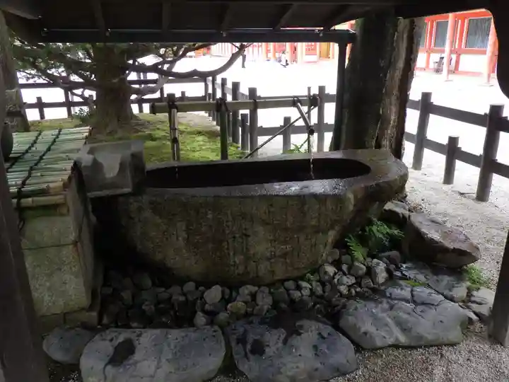 賀茂御祖神社(下鴨神社)の手水舎