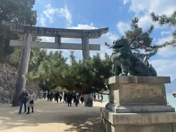 厳島神社(広島県)
