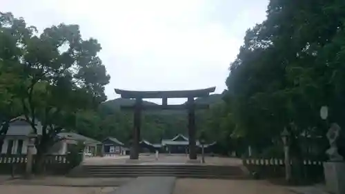 岡山縣護國神社の鳥居