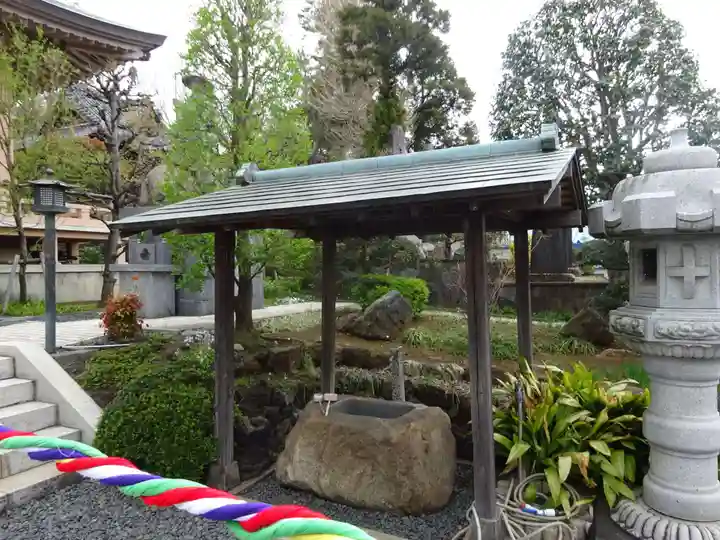 長泉寺の手水舎