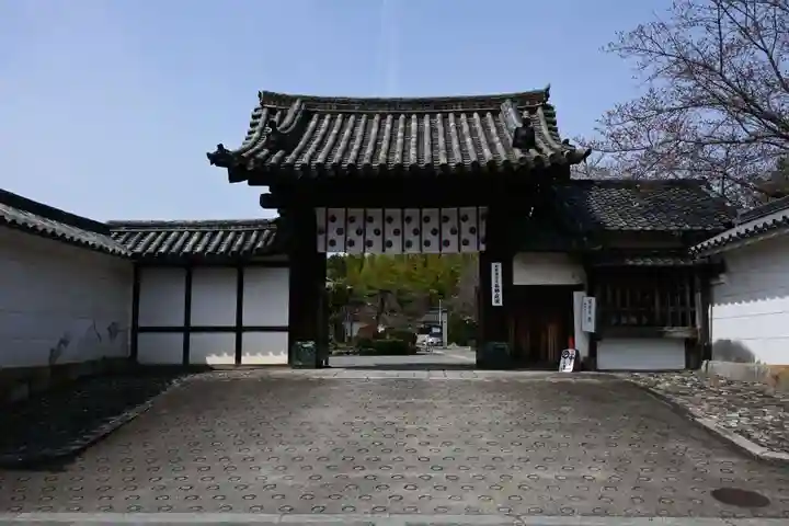 勧修寺(京都府)