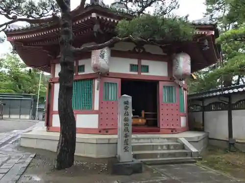 善光寺大勧進の地蔵