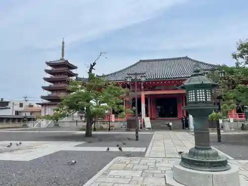 津観音の本殿・本堂