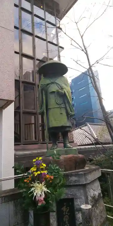 頂法寺(六角堂)の像