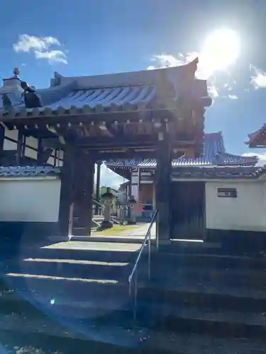 長円寺の山門・神門