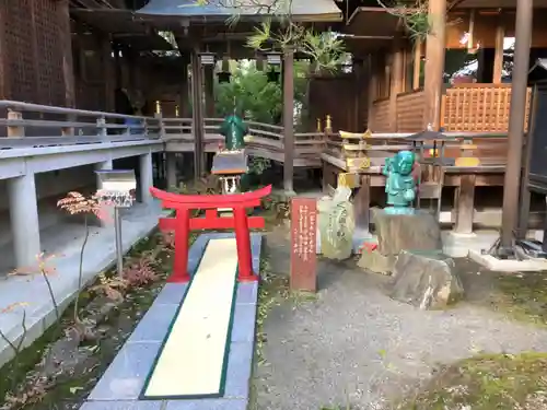 田村神社の末社