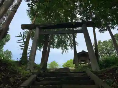 西原神社の鳥居