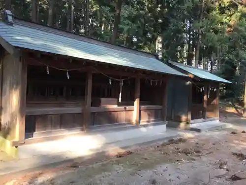 飽富神社の本殿・本堂