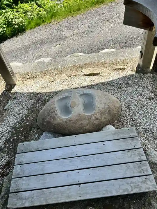 信濃比叡廣拯院(長野県)