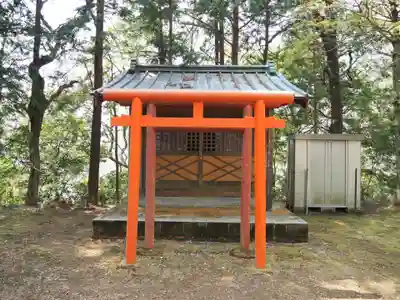 神尾田神社の末社・摂社