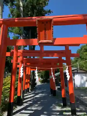 高屋敷稲荷神社の鳥居