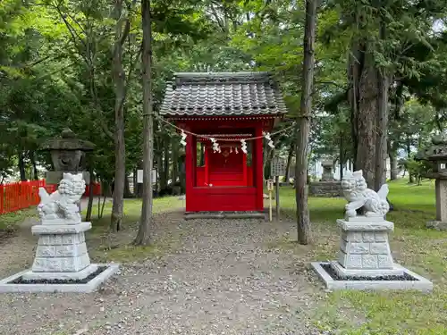 生島足島神社の末社