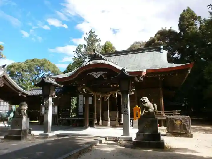 筑紫神社の本殿・本堂