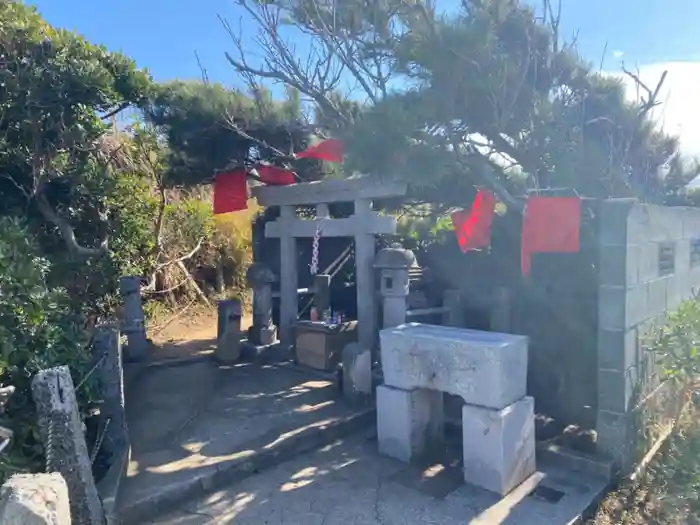 楫の三郎山神社の鳥居