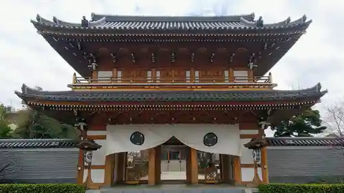 伝通院の山門・神門