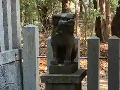 畝尾都多本神社の狛犬