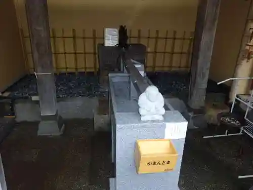 菊名神社の手水舎