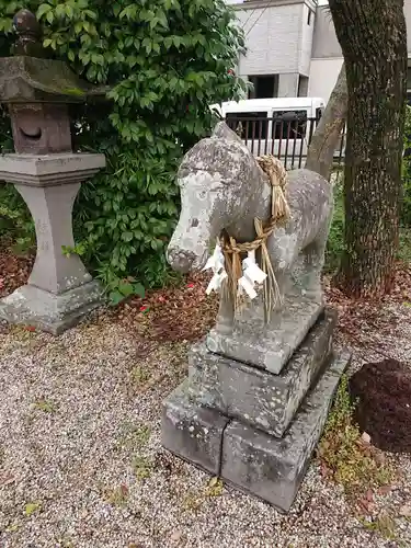 伊勢神社の狛犬