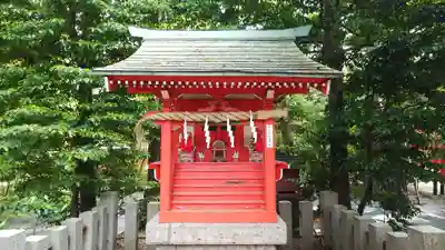 東伏見稲荷神社の末社・摂社