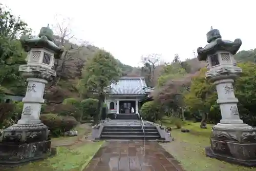 願成就院の建物その他