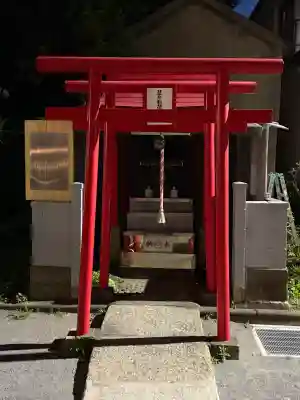 亀出神社の{uncategorized: "未分類", other: "その他", undefined: "問題あり", building: "その他建物", grave: "お墓", sacred_gate: "鳥居", guardian: "狛犬", statue: "像", buddha: "仏像", history: "歴史", nature: "自然", garden: "庭園", animal: "動物", pagoda: "塔", temizu: "手水舎", mountain_gate: "山門・神門", sanctuary: "本殿・本堂", subordinate: "末社・摂社", art: "芸術", scenery: "景色", jizo: "地蔵", ema: "絵馬", goshuin: "御朱印", omikuji: "おみくじ", items: "授与品その他", amulet: "お守り", goshuincho: "御朱印帳", eats: "食事", festival: "お祭り", votive_dance: "神楽", shichigosan: "七五三参", wedding: "結婚式", experience: "体験その他", initially: "初詣", around: "周辺", anti_infection: "感染症対策"}