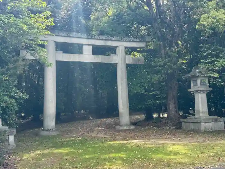 奈良縣護國神社の{uncategorized: "未分類", other: "その他", undefined: "問題あり", building: "その他建物", grave: "お墓", sacred_gate: "鳥居", guardian: "狛犬", statue: "像", buddha: "仏像", history: "歴史", nature: "自然", garden: "庭園", animal: "動物", pagoda: "塔", temizu: "手水舎", mountain_gate: "山門・神門", sanctuary: "本殿・本堂", subordinate: "末社・摂社", art: "芸術", scenery: "景色", jizo: "地蔵", ema: "絵馬", goshuin: "御朱印", omikuji: "おみくじ", items: "授与品その他", amulet: "お守り", goshuincho: "御朱印帳", eats: "食事", festival: "お祭り", votive_dance: "神楽", shichigosan: "七五三参", wedding: "結婚式", experience: "体験その他", initially: "初詣", around: "周辺", anti_infection: "感染症対策"}