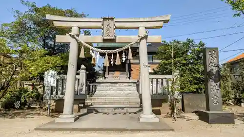 葛飾八幡宮の鳥居