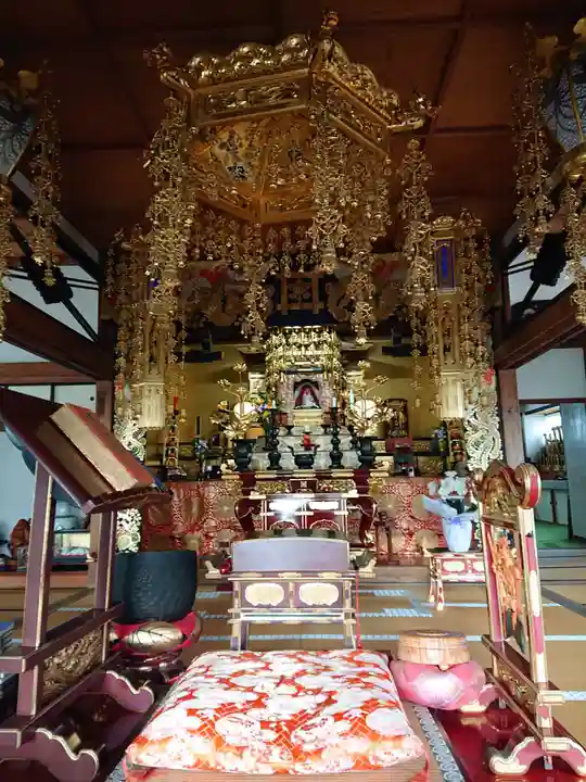 本興寺の本殿・本堂