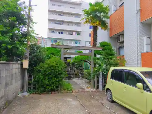 尾頭橋神社の鳥居