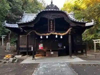 生石八幡神社の本殿