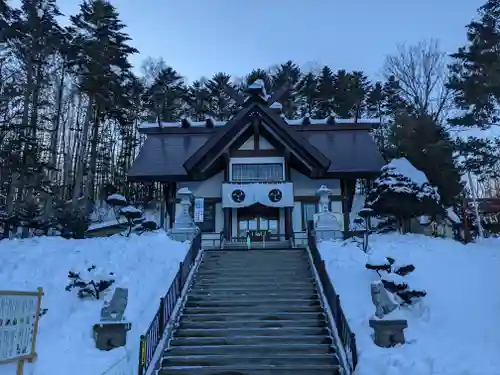 札内神社の本殿