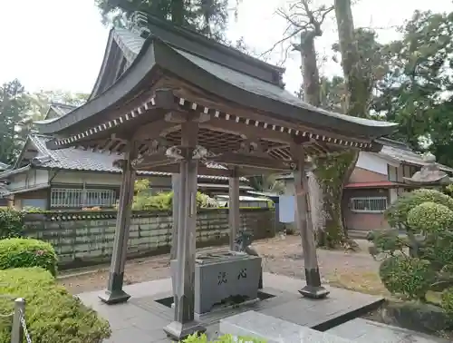 木曽神社の手水舎