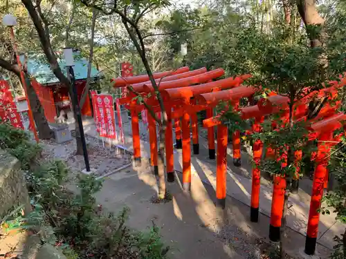 鷲尾愛宕神社の鳥居