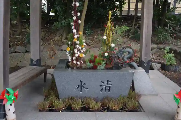 東海市熊野神社の手水舎