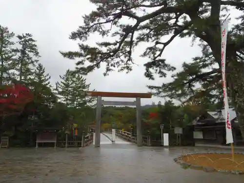 伊勢神宮内宮（皇大神宮）の鳥居