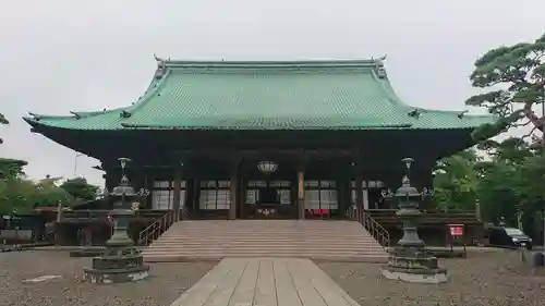 護国寺の本殿・本堂